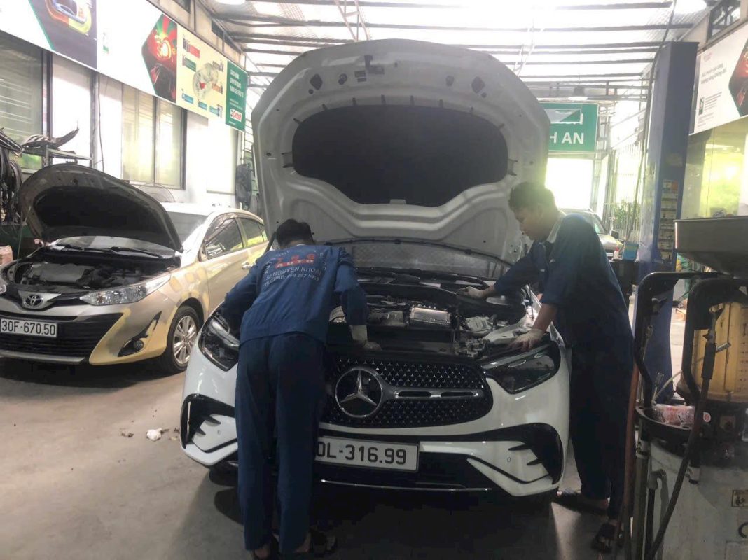 Gara sửa ô tô Quận 3 Giá Rẻ
